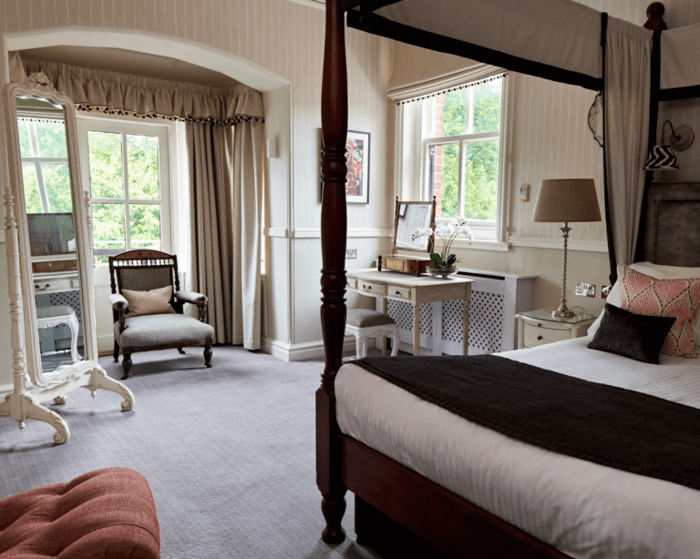 Four poster bed in luxury hotel suite